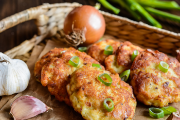 Dahl de lentilles aux légumes de printemps